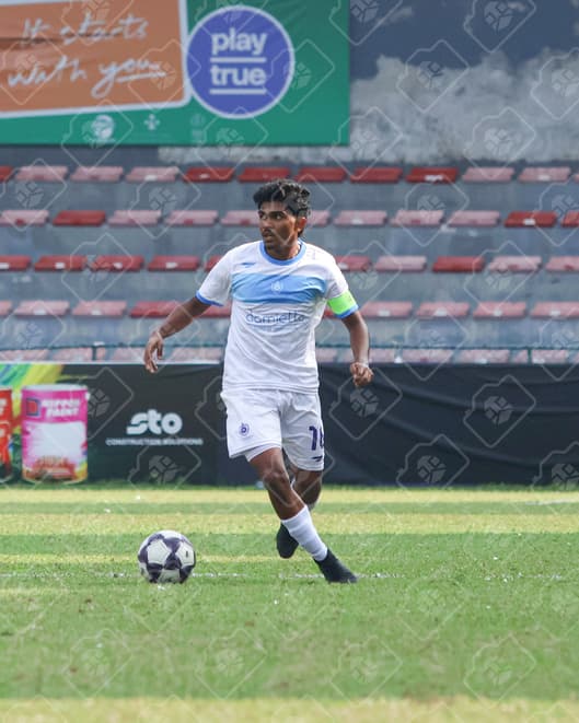 U19 Inter-School M5: CHSE Hulhumale vs Villa — Photo 3